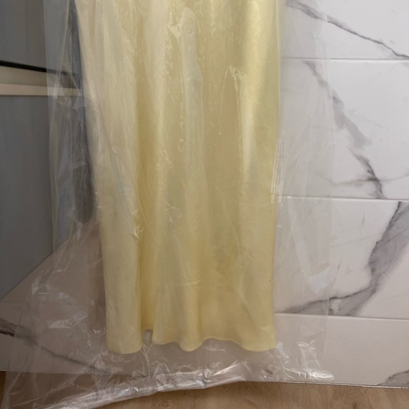 Shona Joy La Lune Plunged Halter Midi Dress - Picture 11 of 13